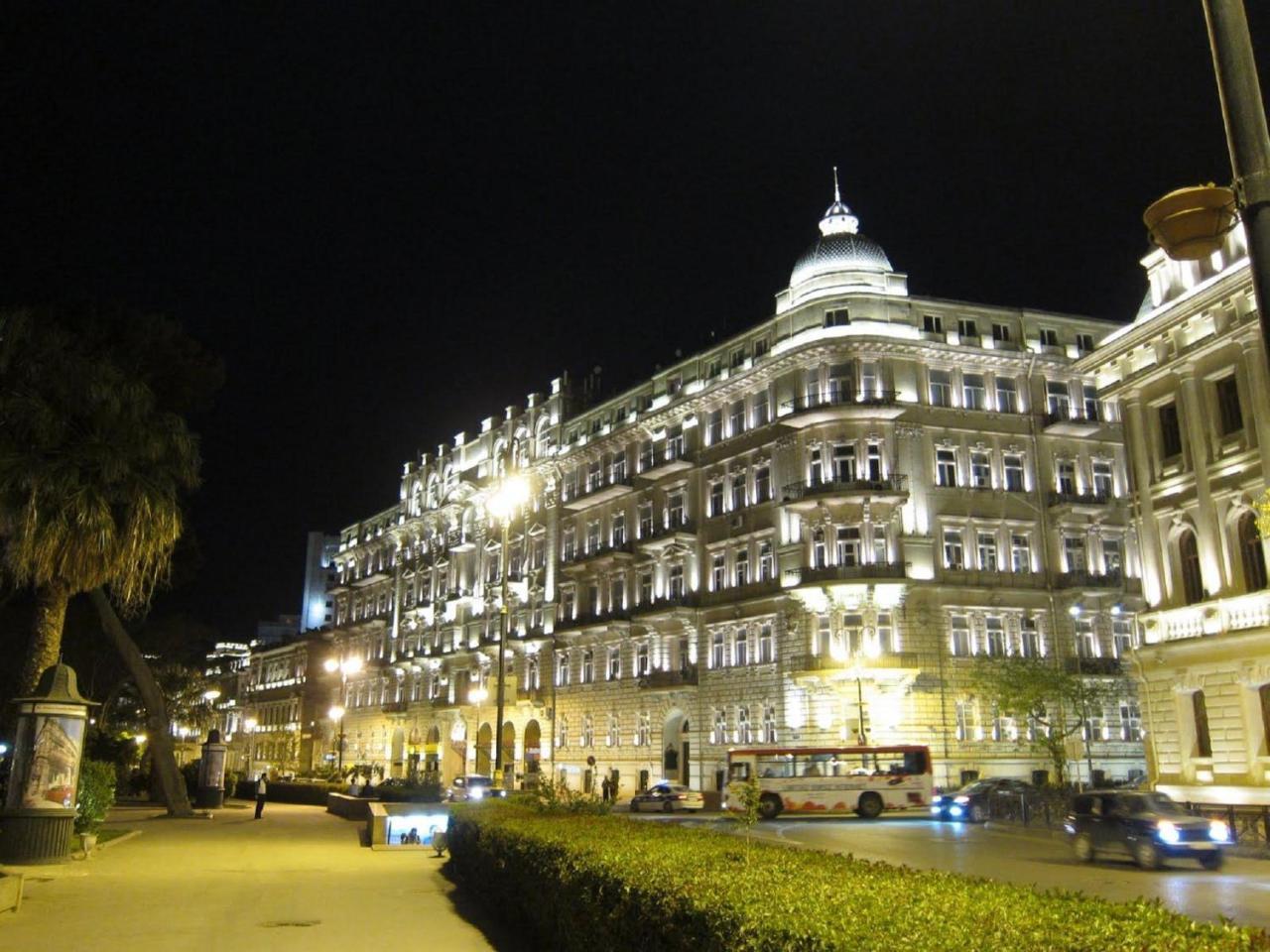 Metro City Hotel Bakú Exterior foto